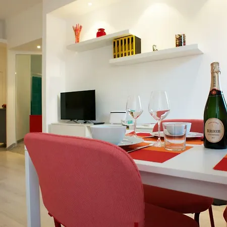 Ca De Lerse Castle View - Private Parking Lägenhet